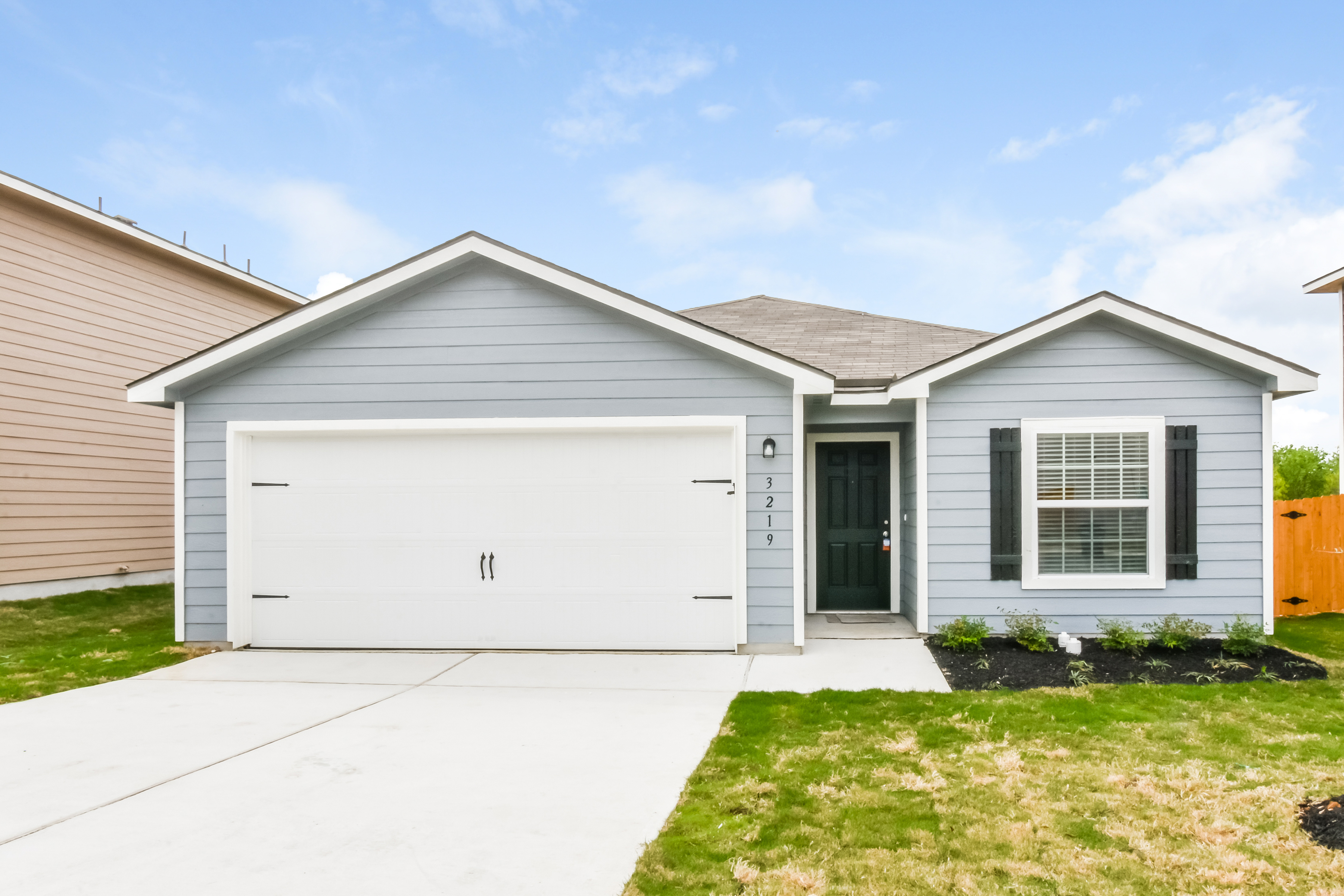 3219 Begonia Bend San Antonio, TX 78222
